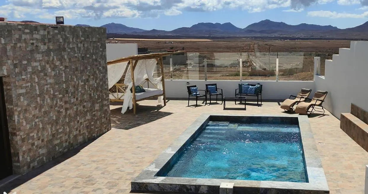 4 Family Home With Pool, Fuerteventura-Gran Tarajal Juan Gopar
